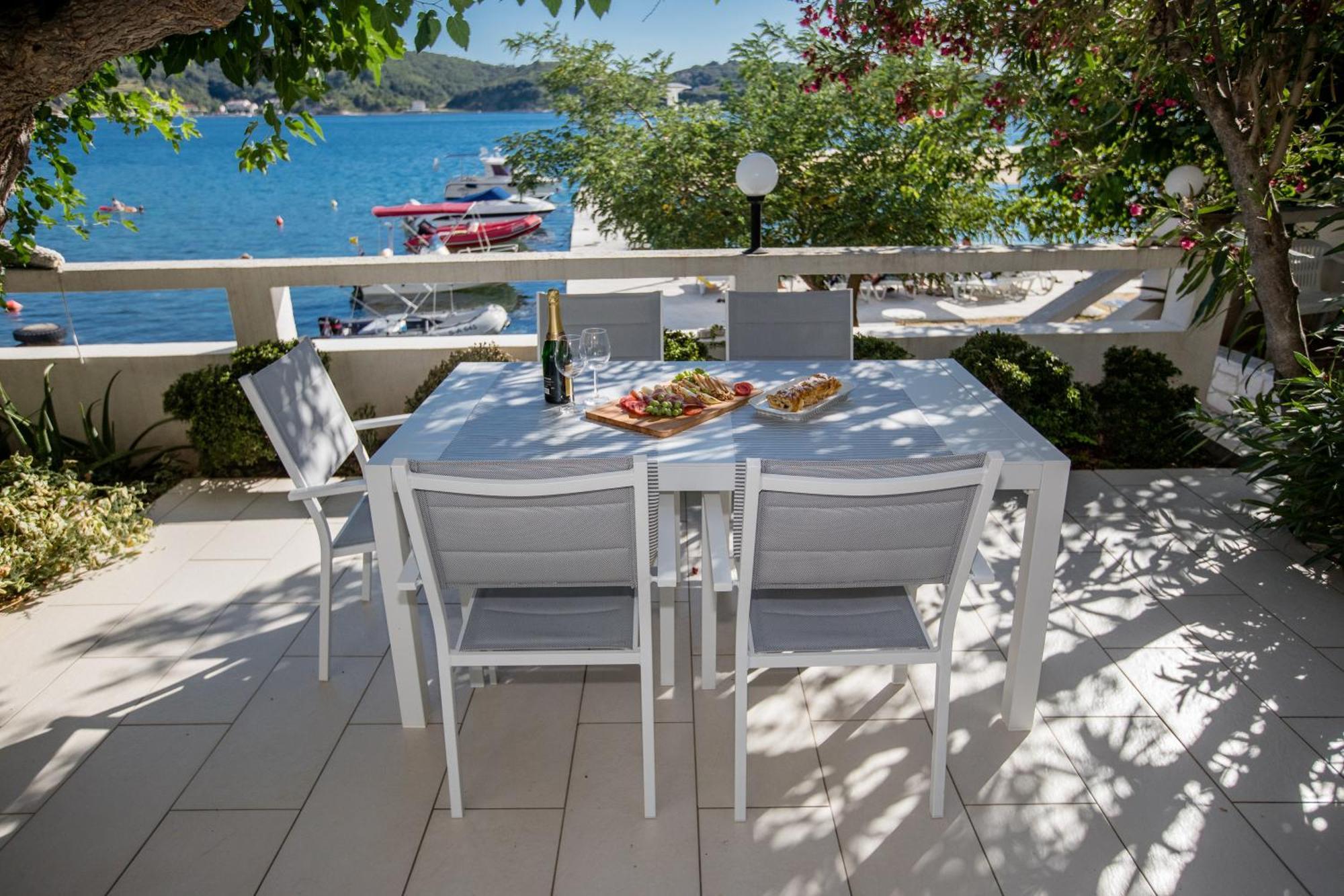 Apartman Rosa Supetarska Draga Buitenkant foto
