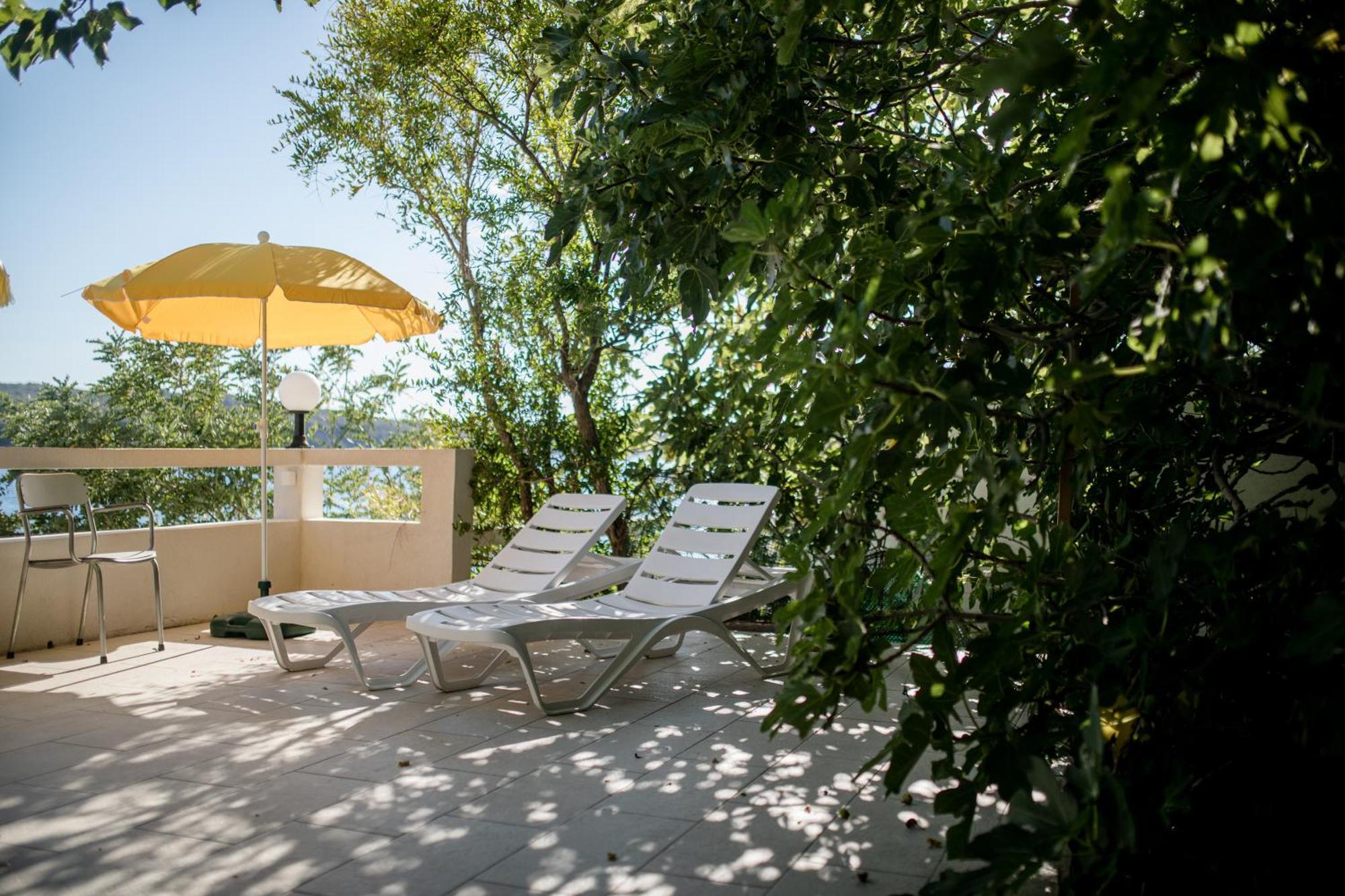 Apartman Rosa Supetarska Draga Buitenkant foto