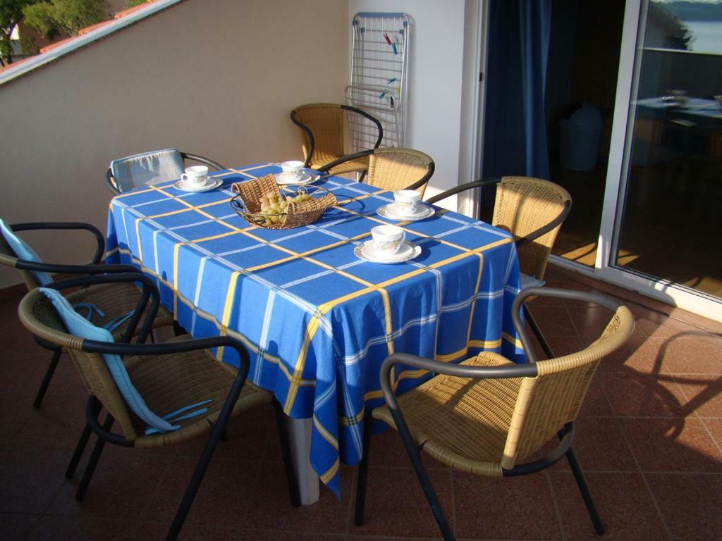 Apartman Rosa Supetarska Draga Buitenkant foto